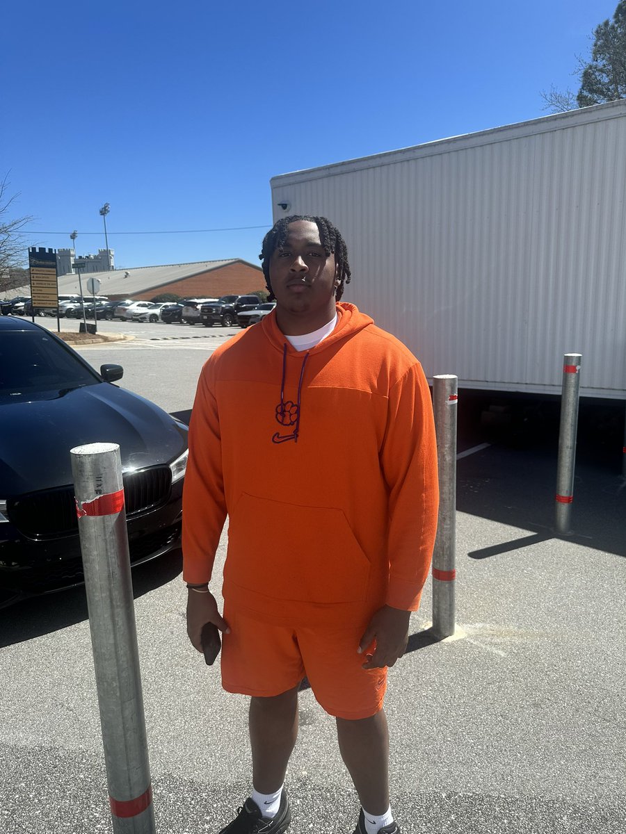 Bryant Harrison (@bharrison92) on Twitter photo Always a Blessing to have them young bulls pull up on you. Big Sophomore season coming up for <a href="/iam_champ7/">Champ Thompson🎯</a> <a href="/ClemsonFB/">Clemson Football</a> CHAMPRILLA 🦍 #DLineU Always a Blessing to have them young bulls pull up on you. Big Sophomore season coming up for <a href="/iam_champ7/">Champ Thompson🎯</a> <a href="/ClemsonFB/">Clemson Football</a> CHAMPRILLA 🦍 #DLineU