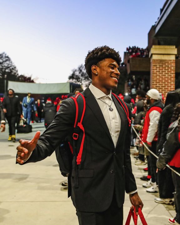 TheProtectUCrew's tweet image. NIL deals, scholarships, and endorsements all start with how you present yourself—on and off the field.

At Protection United, we help you build a brand that stands out and opens doors. Don’t wait—start shaping your future now!

#ProtectionUnited #NIL #BuildYourBrand