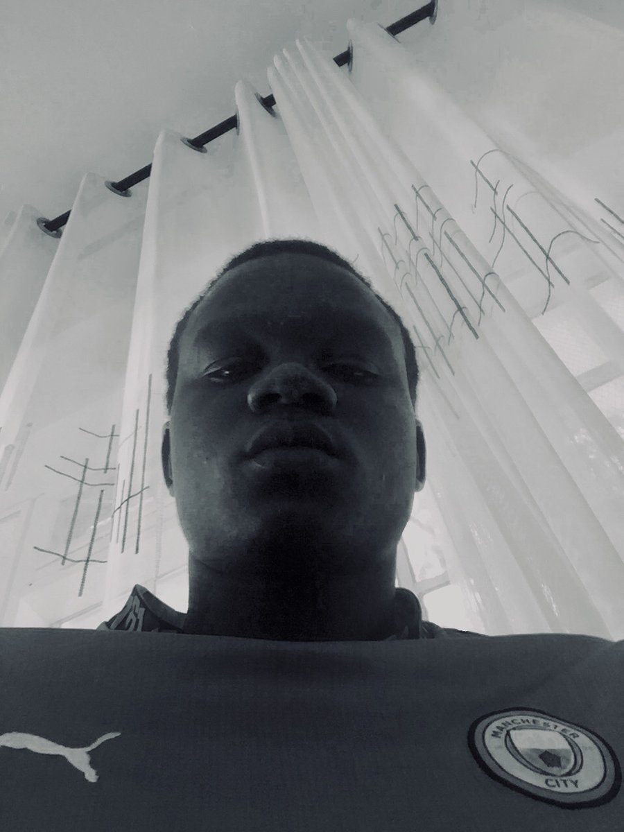 Ravey1_'s tweet image. 📍Gulu City