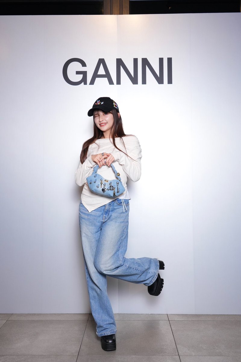 甲田まひる tweet media