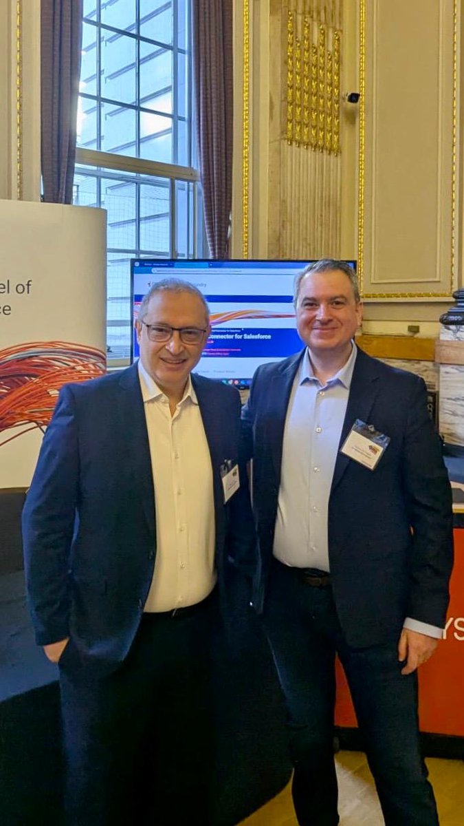 Buzzing with CX innovation! 🌟 Softphone International is at The Customer Experience Conference today at the beautiful One Great George Street, diving into the future of #CX! Join the conversation!

#FutureOfCX #CustomerExperience #networking #CXconference #CXinnovation <a href="/lugiai/">lugiai</a>