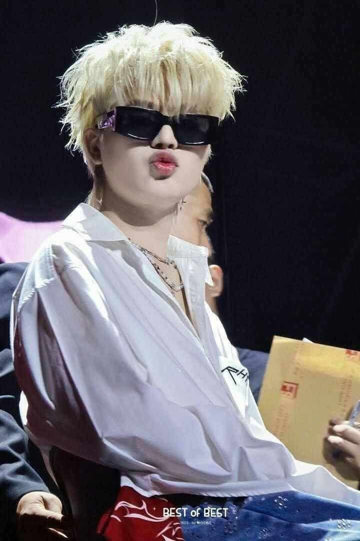 tlinhsan01's tweet photo. #ChucMungSinhNhatRHYDER
#ChucMungSinhNhatQuangAnh
#IloveyouRHYDER
#FlashYeuCauQuangAnh
#ViCauXungDangRHYDER
#QuangAnhRHYDER https://t.co/z6rf3Mjqmp