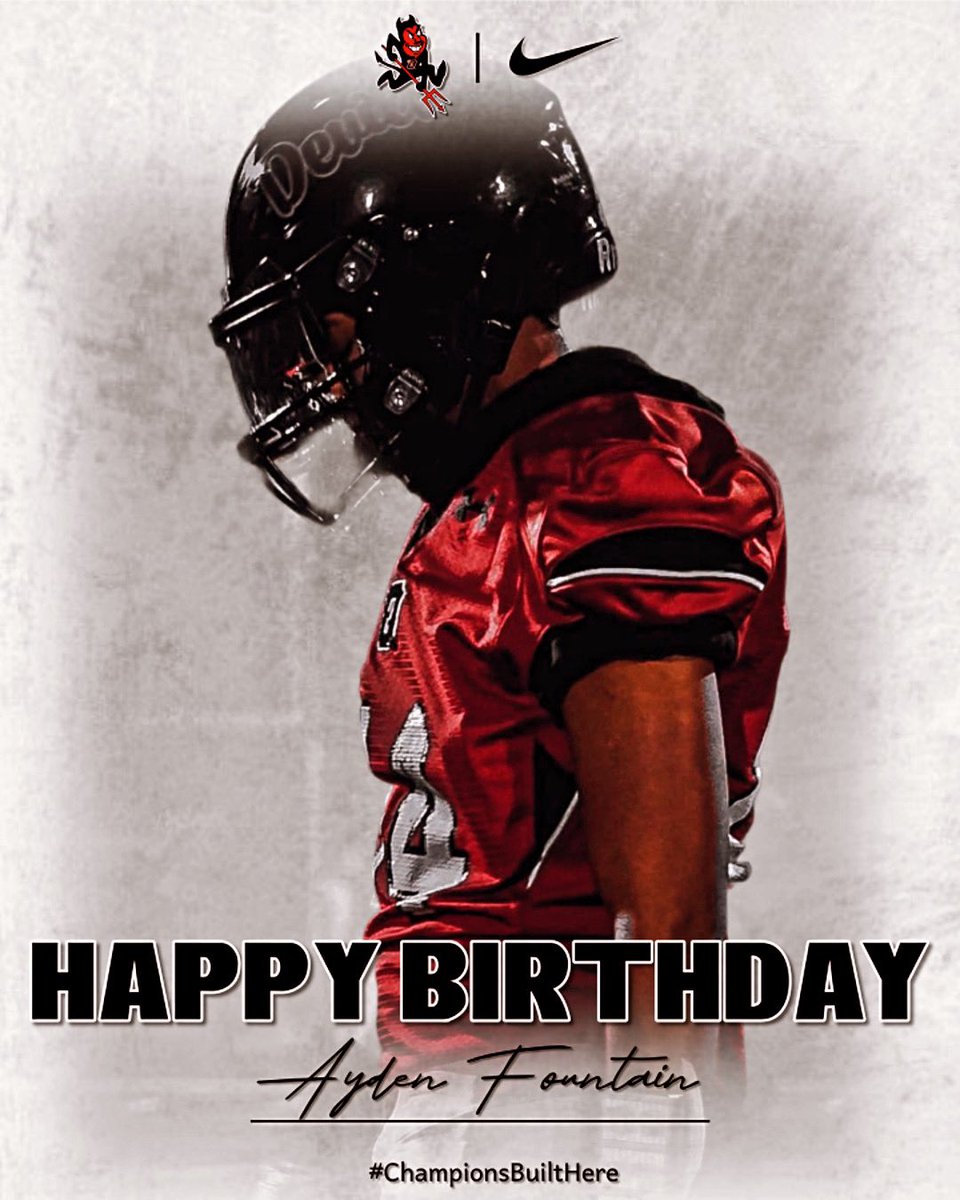SrHighFootball's tweet photo. #ChampionsBuiltHere | #DayxDay https://t.co/NvOaukWNOP