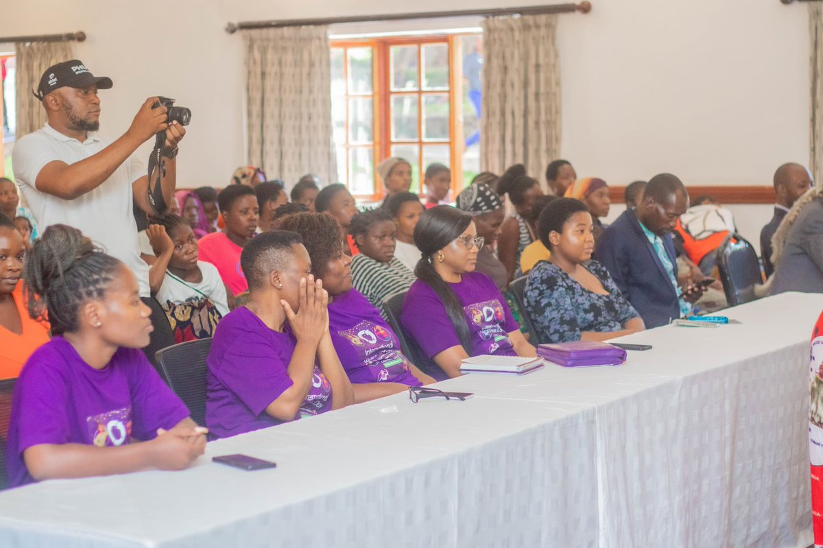 WOJAM_'s tweet photo. In honor of International Women’s Day, the Single Mother Empowerment Organization hosted an event, bringing together over 200 single mothers to discuss their challenges and explore solutions. WOJAM was proud to collaborate with SMEO, to uplift and empower these incredible women. https://t.co/ysal9DuN17