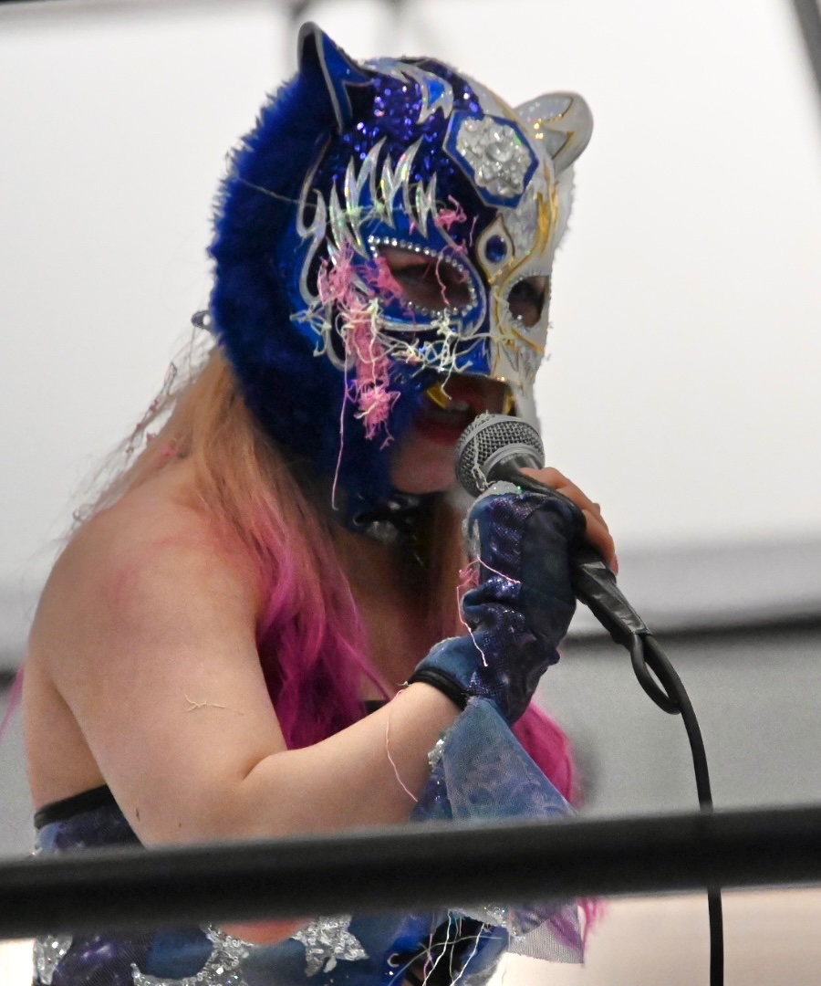 fntO7xTpw7rnvbB's tweet photo. 沖縄での試合は流れてしまったけど何処タイミングが合い相応しい舞台で見られる事を願っています🐯VS🕊️
【2025.3.9刈谷大会】
#STARDOM
#ワールドオブスターダム王者
#PhoenixQueen
#上谷沙弥
#ワンダーオブスターダム王者
#闇に踊るスカイタイガー
#SLK https://t.co/V7CmD0M6Fj
