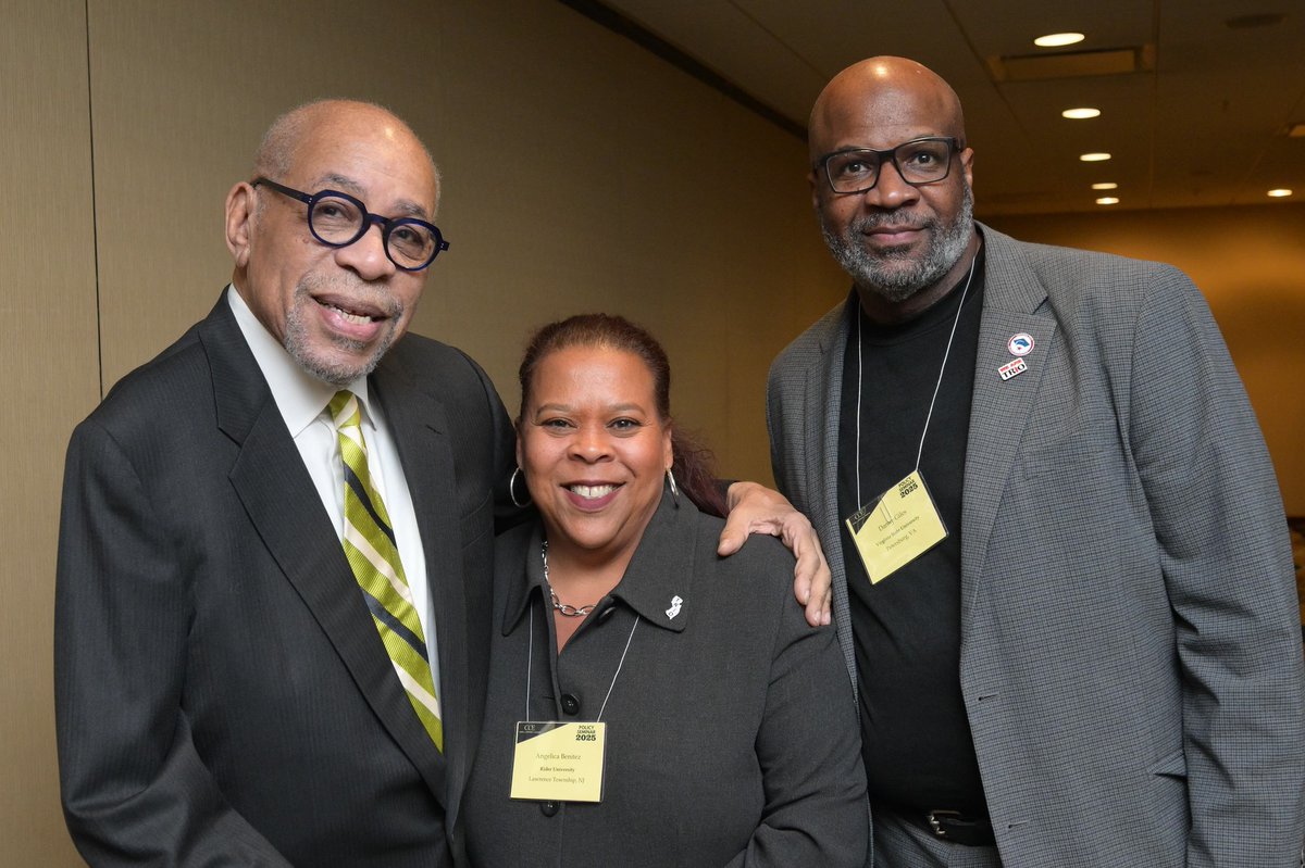 COETalk's tweet image. Over 1,000 TRIO professionals joined day two of #COEPS2025 for the Seminar on Relations with the U.S. Department of Education, highlighting TRIO’s bipartisan support and legacy of federal investment in first-gen and low-income students. #TRIOWorks