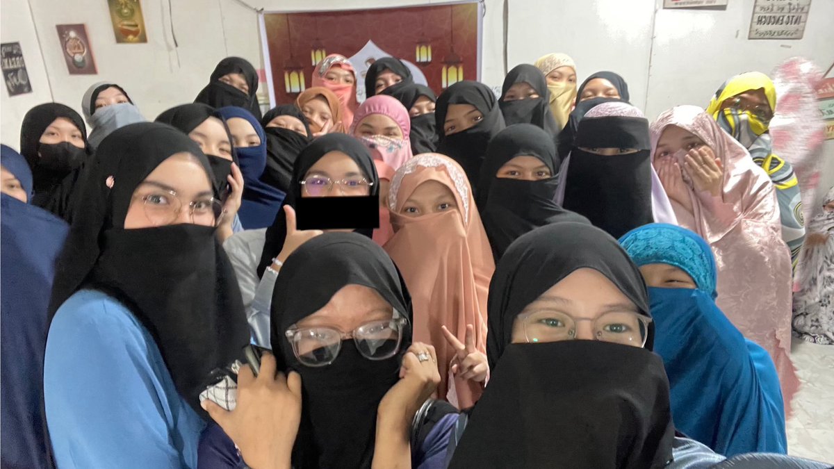 mayaaa__x's tweet photo. I'm so grateful to have you all, and I hope that Allah (swt) grants us many more opportunities to come together for events like this in the future. Ameen! 

Love you all mga be!! ! 💖 https://t.co/EBjgLiwbGa