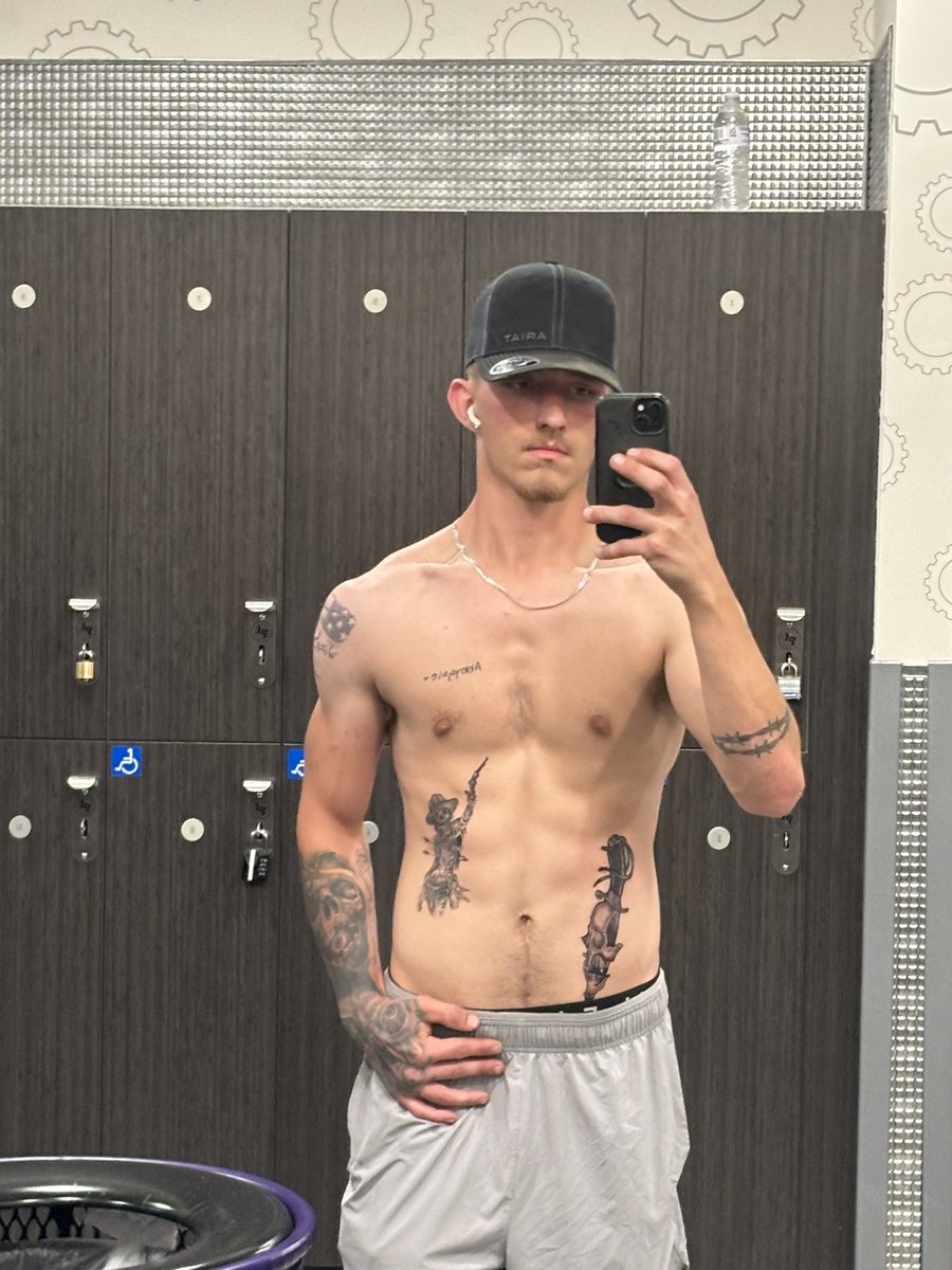 Go sub😘 onlyfans.com/hung4fun69 #interacial #bbc #straight #bi #gay #onlyfans #content #premium #teen #smut #daddy #cum #facial #cumslut #bwc #hung #love #cumtributeِs #teenslut #snowbunny #SNOWBUNNY #ebony #snapchatleak