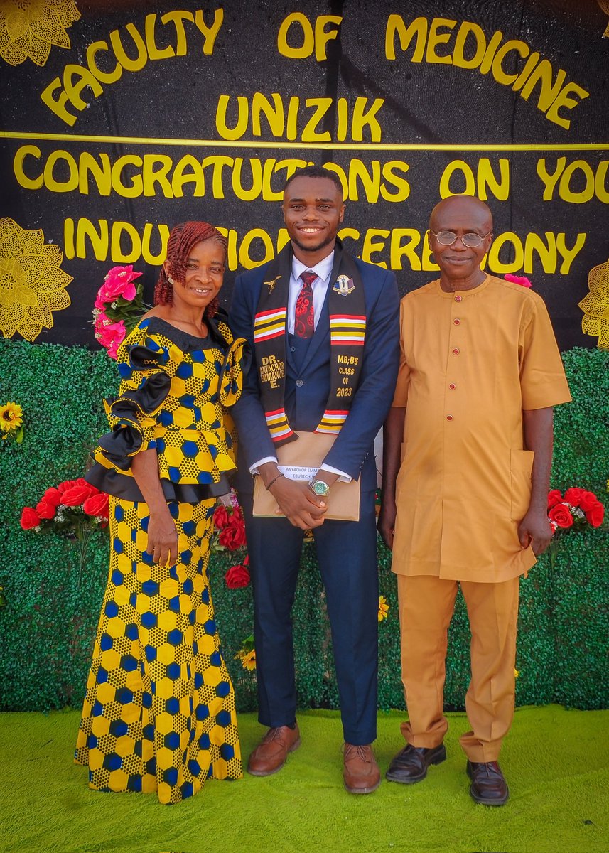 I took the Physician's Oath on Saturday, 15th March, 2025.....Dreams do come true, but with hardwork and perseverance. In the last slide are the pillars of my success, my motivation always and forever.

Thank you Jesus for this win🙏🏾🙏🏾