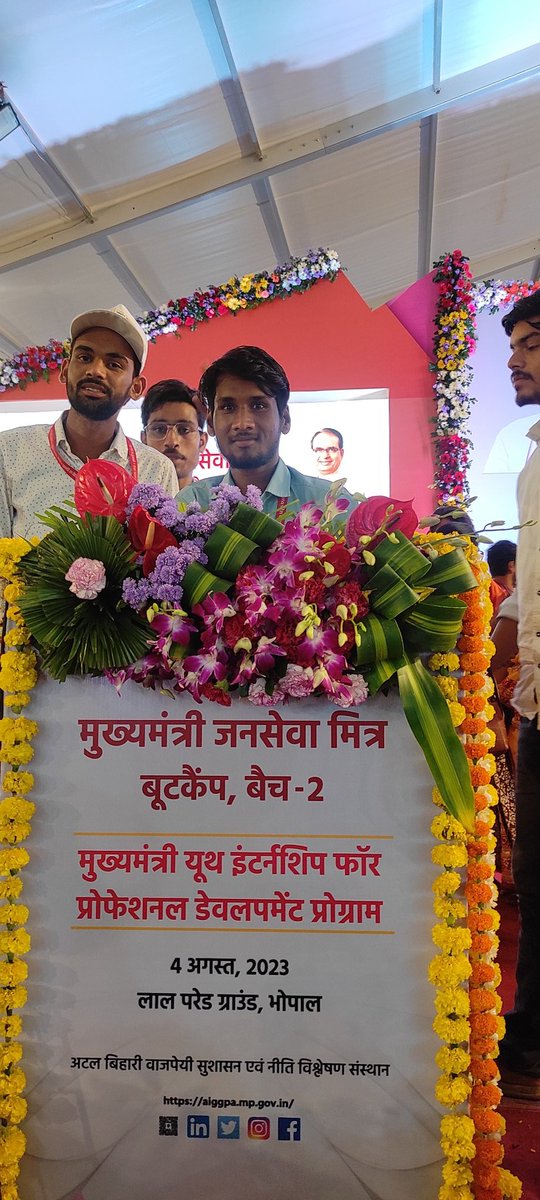 official_m_ajay's tweet photo. #जनसेवा_मित्रों_को_बहाल_करो
@MPTakOfficial
क्या फ़ायदा महिला सशक्तिकरण का जब मध्यप्रदेश की 5000 बेटियों का एक साथ रोजगार समाप्त कर दिया गया 
मुख्यमंत्री जी @drmohanoffice51 प्रधानमंत्री @narendramodi जी ध्यान आकर्षित कीजिए
#InternationalWomensDay2025 
@ChouhanShivraj @HIRA_ALAWA https://t.co/uQODQzCsEy
