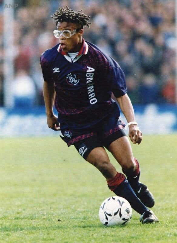 wyeds's tweet photo. För Ajax 125 år - en Ajax-spelare om dagen hela jubileumsåret.

Edgar Davids.

1/365 https://t.co/Fc51xOfYxV