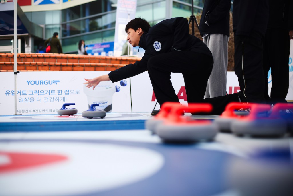 World Floor Curling (@floorcurling) on Twitter photo Over the weekend, 40 competitors from nine different organizations across Korea set their sights on winning the first Korea National Floor Curling Championship, a big step for the sport of floor curling in Korea. Read the full story ➡️ worldcurling.org/2025/03/floor-…
<a href="/worldcurling/">World Curling</a> Over the weekend, 40 competitors from nine different organizations across Korea set their sights on winning the first Korea National Floor Curling Championship, a big step for the sport of floor curling in Korea. Read the full story ➡️ worldcurling.org/2025/03/floor-…
<a href="/worldcurling/">World Curling</a>