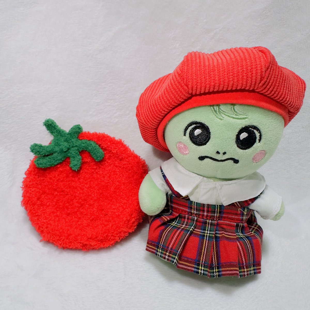 HW_enffl's tweet photo. @whateverwool 

깜찍한 짝꿍 체리모자🍒
🐢거북이 탑꾸는 또 얼마나 귀엽게요?
선착특전으로 받은 토마토 코스터까지🍅
채부기들과 찰떡이에요💚 https://t.co/9X0PVMy6ps