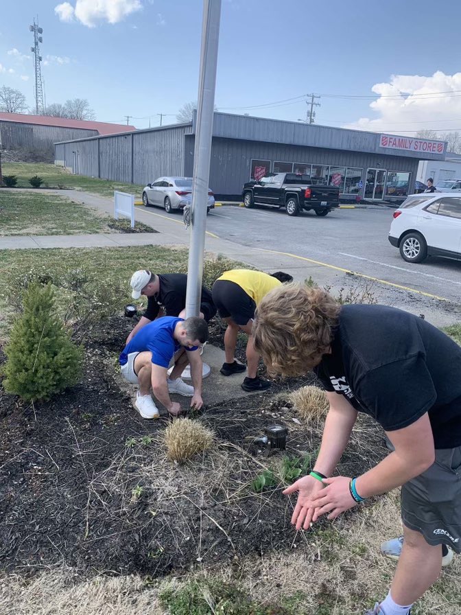 Giving back!

Our guys will never pass up an opportunity for service. We are grateful to Sunrise Children’s Home, Morning Point Senior Facility, and the Salvation Army for welcoming our players with open arms to serve their community.