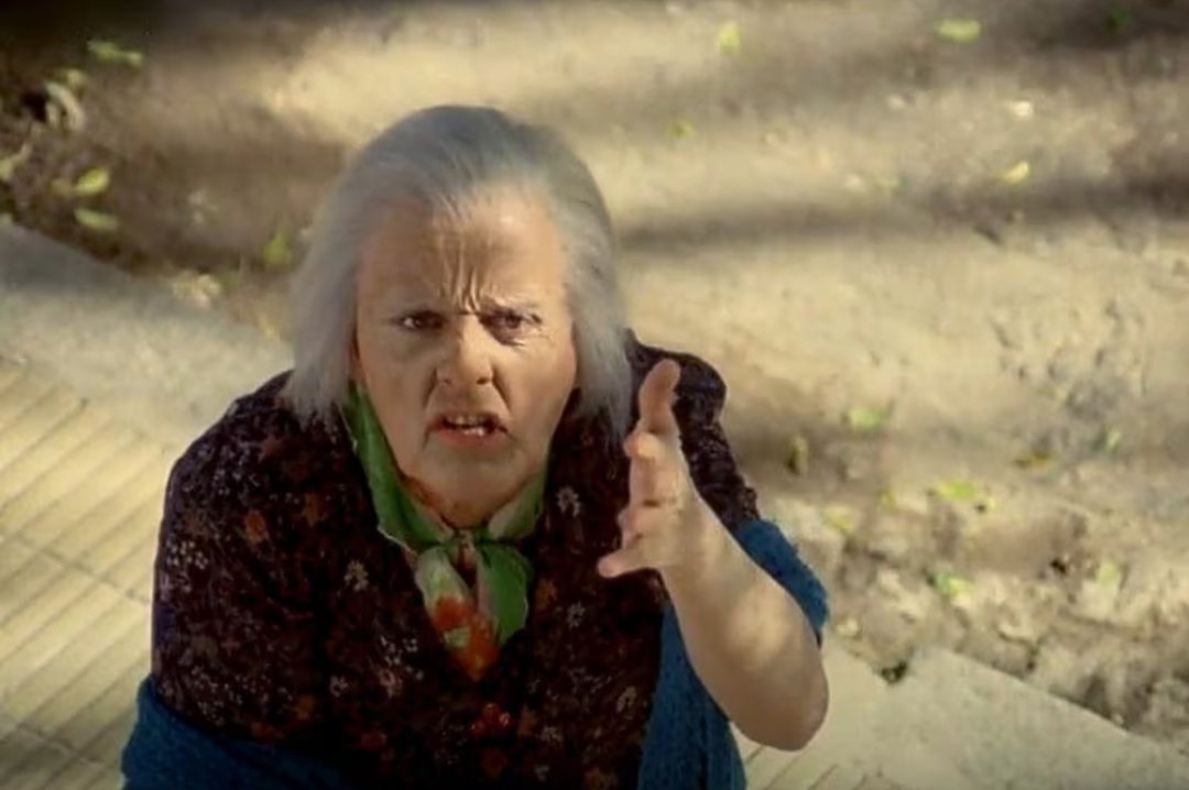 lucerocanalla's tweet image. "Yo creí que eran flancitos"
Murió Gasalla. Murió mamá Cora.
QEPD.