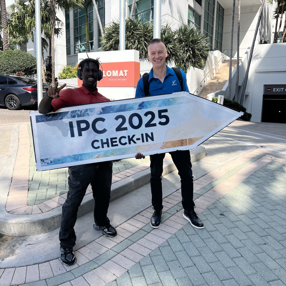 GSatUS's tweet photo. We are having a great time at IPC, and have already met with a lot of really cool people. If we haven't had a chance to talk about how GSE can make things happen in Satellite for you, look for our blue polos!
#iridiumpartner https://t.co/krQrkcr5Cd