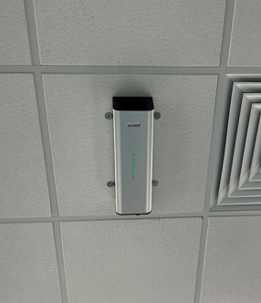 Airsteril's tweet image. Option to ceiling mount &amp;amp; wire into emergency lighting circuit. Our Multiflex range has the flexibility to provide purified infection free air and eliminate odours in offices, gyms, care homes and many more locations. #AIRsteril #Odourfree #Infectioncontrol