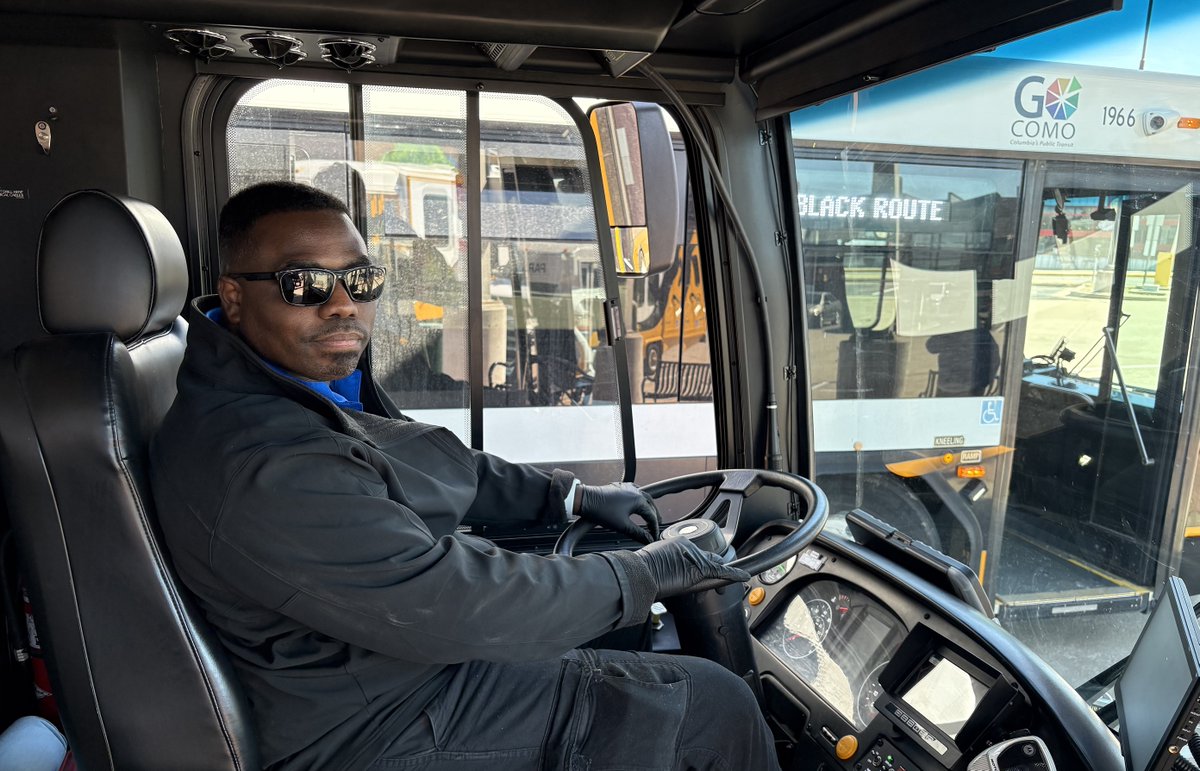 Every day, Go COMO drivers keep Columbia moving, connecting riders to the doctor's office, work, school, and everywhere in between. On March 18, 𝐓𝐫𝐚𝐧𝐬𝐢𝐭 𝐃𝐫𝐢𝐯𝐞𝐫 𝐀𝐩𝐩𝐫𝐞𝐜𝐢𝐚𝐭𝐢𝐨𝐧 𝐃𝐚𝐲, we celebrate our incredible team behind the wheel!