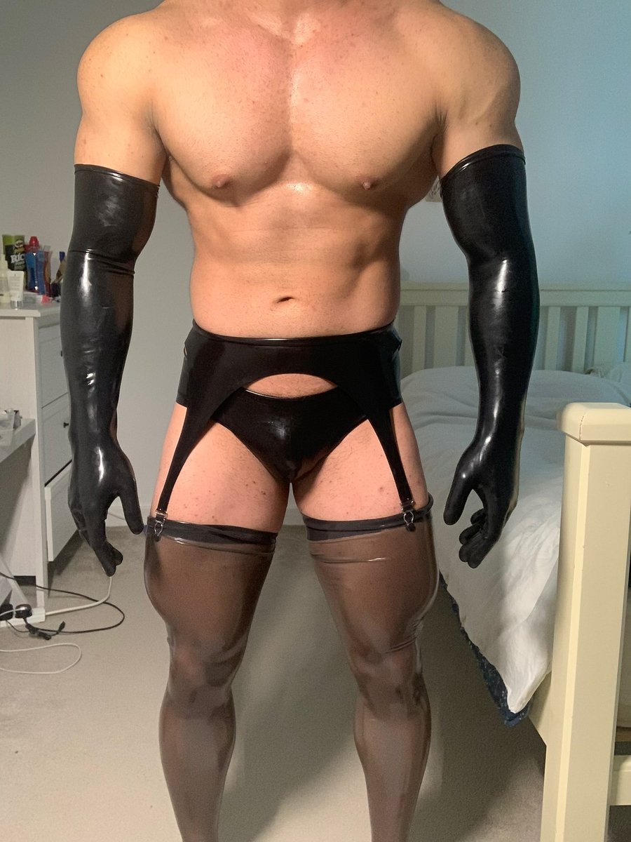 #hombreenlenceria #maninlingerie