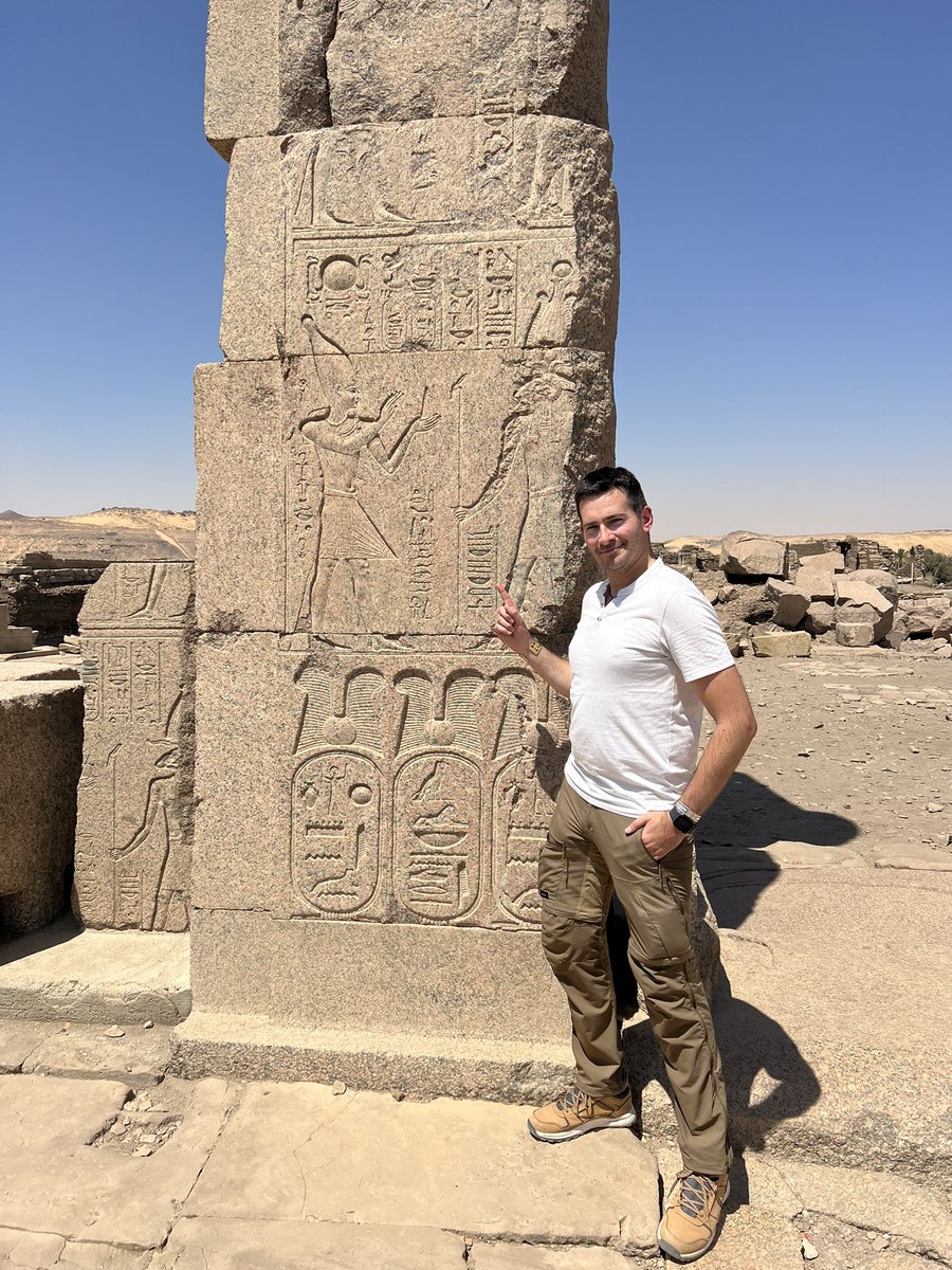 FREgyptologist's tweet photo. Qui reconnaîtra ce pharaon? L’indice géographique se trouve… dans #AssassinsCreedOdyssey 😇

#assassinscreedorigins #elephantine https://t.co/Tf7IbVQ3yJ