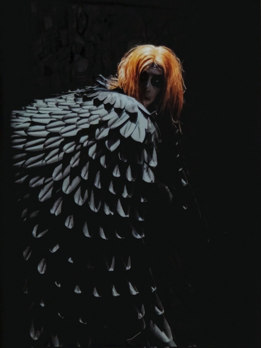 сегодня предвидятся осадки
в виде фотографий со съёмок 
«Майор Гром.Игра»

тред! буду рада,если поддержите лайком