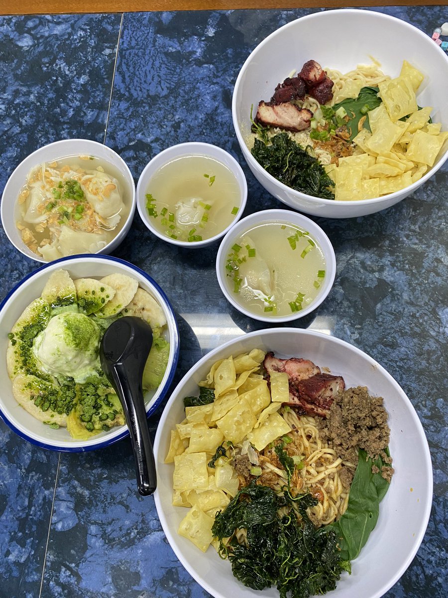 BichinStore's tweet image. maluvvv thank you for tudey yaah @ebyct ayoo terus membersamai kisah perjalanan cintaku yaaww jangan cape jd makcomblang dulu 😃😃😃