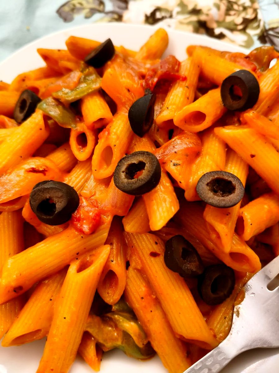 Sav's Kitchen tweet media