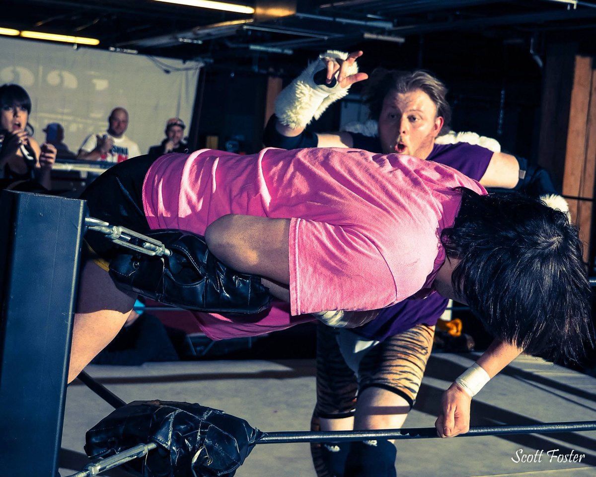 Daniel Makabe tweet media