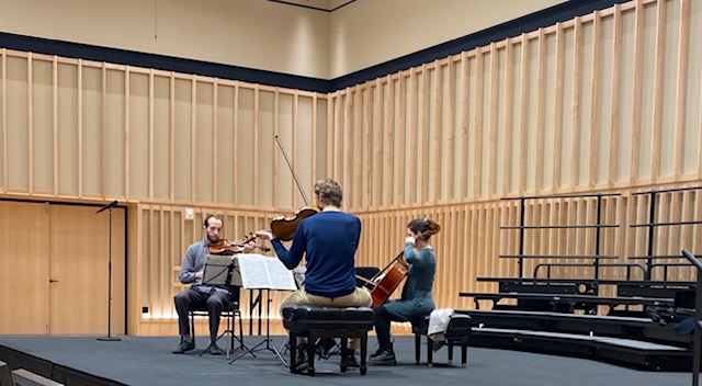 fwcs_ccr's tweet image. Last week, our “b” instrumental students had the opportunity to experience the Pearl Street Art Center to see the Ariel String Quartet perform.    #fwcs #ccr @ArielQuartet