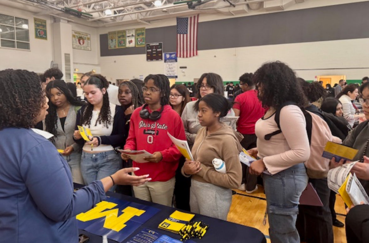 WestinghouseGWCP (@gwcpwarriors) on Twitter photo 600 GWCP students & parents attended last week’s college fair to speak with admissions reps from 84 institutions. Good luck to our seniors as they finalize their decisions and juniors as they start their college process. <a href="/CPSCareerReady/">CPSCollege&Career</a> 600 GWCP students & parents attended last week’s college fair to speak with admissions reps from 84 institutions. Good luck to our seniors as they finalize their decisions and juniors as they start their college process. <a href="/CPSCareerReady/">CPSCollege&Career</a>