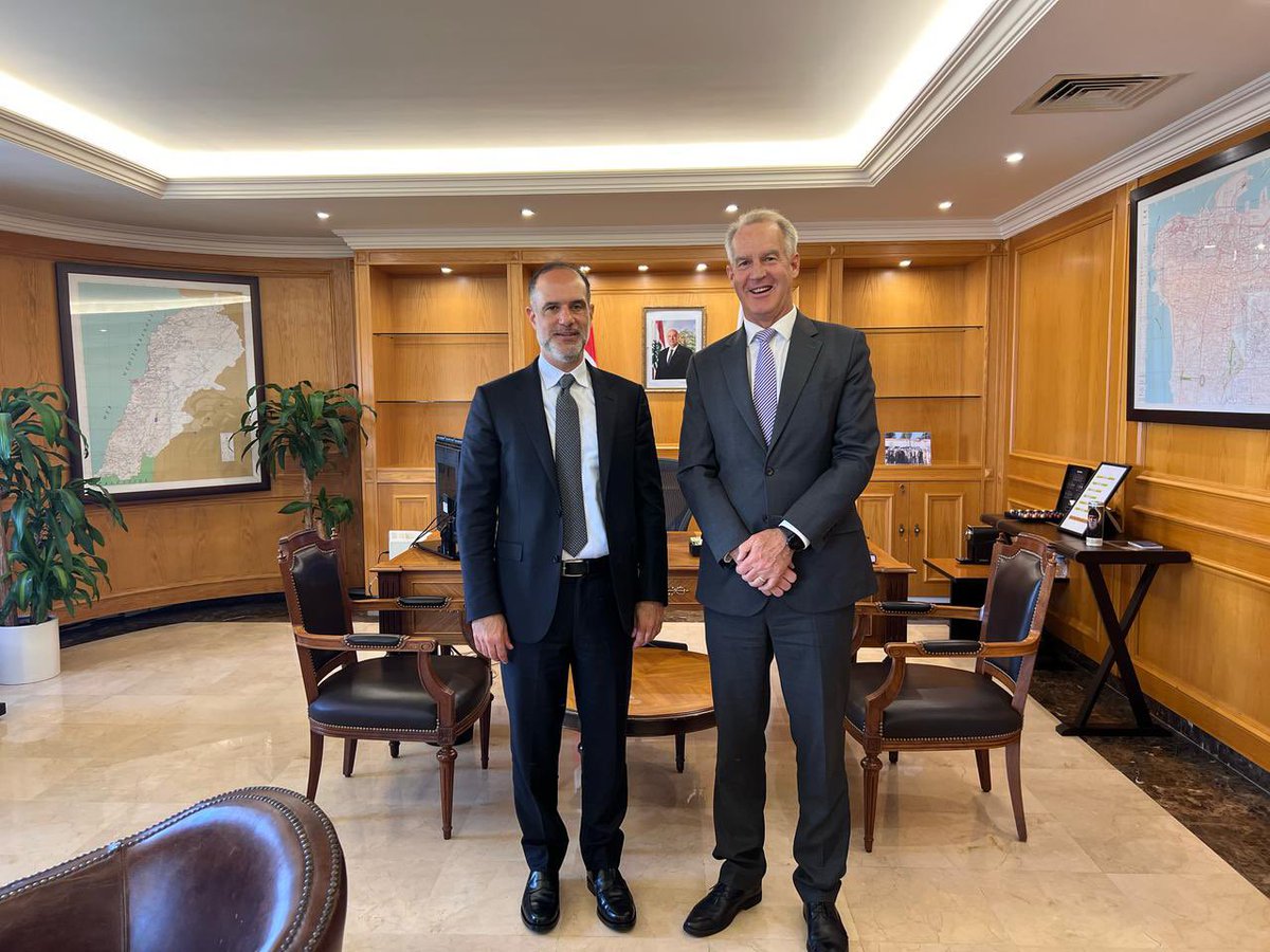 mopwleb's tweet photo. 🤝 #Minister_of_Public_Works_and_Transport activities today: Fruitful #diplomatic and #developmental engagements! 🇱🇧
🔹 As part of efforts to strengthen #bilateral_relations, Minister #Fayez_Rasamny welcomed Australian Ambassador to Lebanon, Andrew Barnes
@SafirAustralia, with whom he discussed the best means to bolster cooperation, particularly in #infrastructure and #joint projects.
🔹 Minister Rasamny also met with Indian Ambassador to Lebanon, Muhammad Noor Rahman Sheikh @IndiaInLebanon, accompanied by the Trade Consul and Commercial Attaché. Discussions focused on the potential development of Lebanon’s #transport_sector, leveraging India’s vast expertise in the field, which could pave the way for new avenues of technical and investment collaboration.
🔹 On the domestic front, Minister Rasamny held talks with a delegation from the Board of the Lebanese Syndicate of Public Works and Construction Contractors, led by Engineer Maroun Helou. The meeting addressed the challenges faced by the sector amid the ongoing economic crisis, exploring proposed solutions, including launching a tender for consultancy offices to oversee upcoming projects.
🔹 In line with efforts to promote #sustainable_energy, Minister Rasamny was briefed by MP Elias Hankach @EliasHankach, President of "Make Your Mark" association, and Youssef Sharbaty, President of the "Our Environment" association, on the progress of a #solar_powered village lighting project in Maten Express Highway and Roumieh. The initiative is being carried out in collaboration with municipalities and international programs. During the meeting, a commemorative artwork depicting the achievements of the project’s first phase was presented.
#Lebanon #development #infrastructure #international_cooperation #diplomatic_relations #MoPWTleb