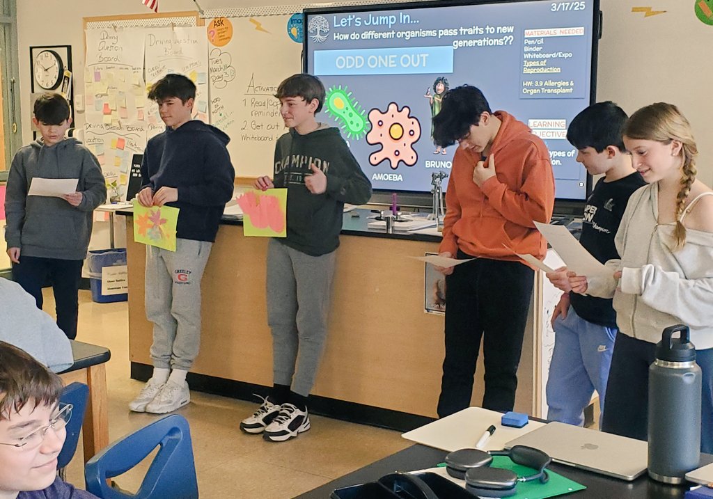 Fun intro to types of reproduction in plants! A fave use of SchoolAI to supplement teaching/learning is the quick + effective creation of engaging interactive Readers' Theater Scripts targeting standards, skills, + content for Bio, Advisory, + beyond 🪴#WeAre7B #WeAreChappaqua