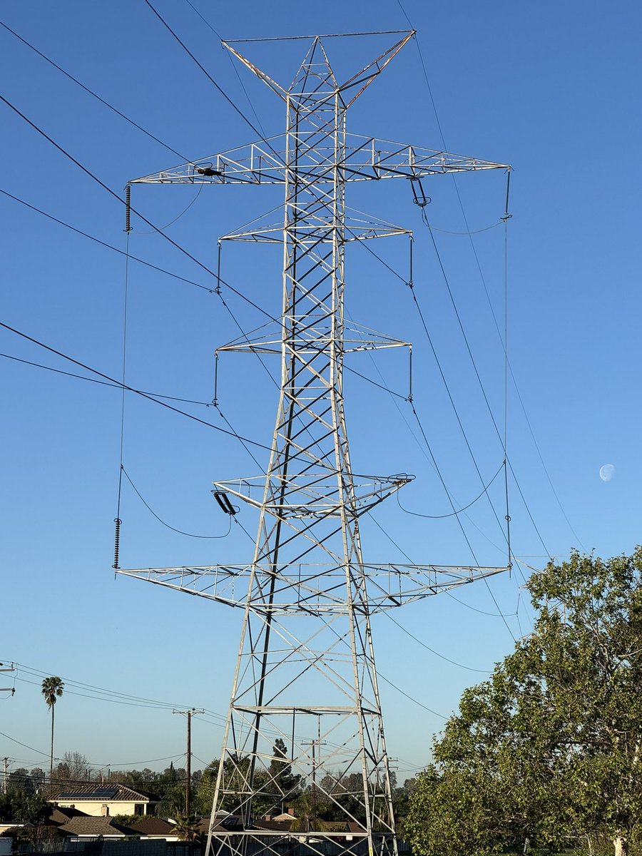 @pylonofthonth here’s one for you, Downey, Southern California