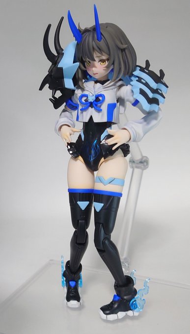 ソウレイちゃん、お腹の紋章かっこいいね^^
おや、どうしたのかな?^^
#30MS 