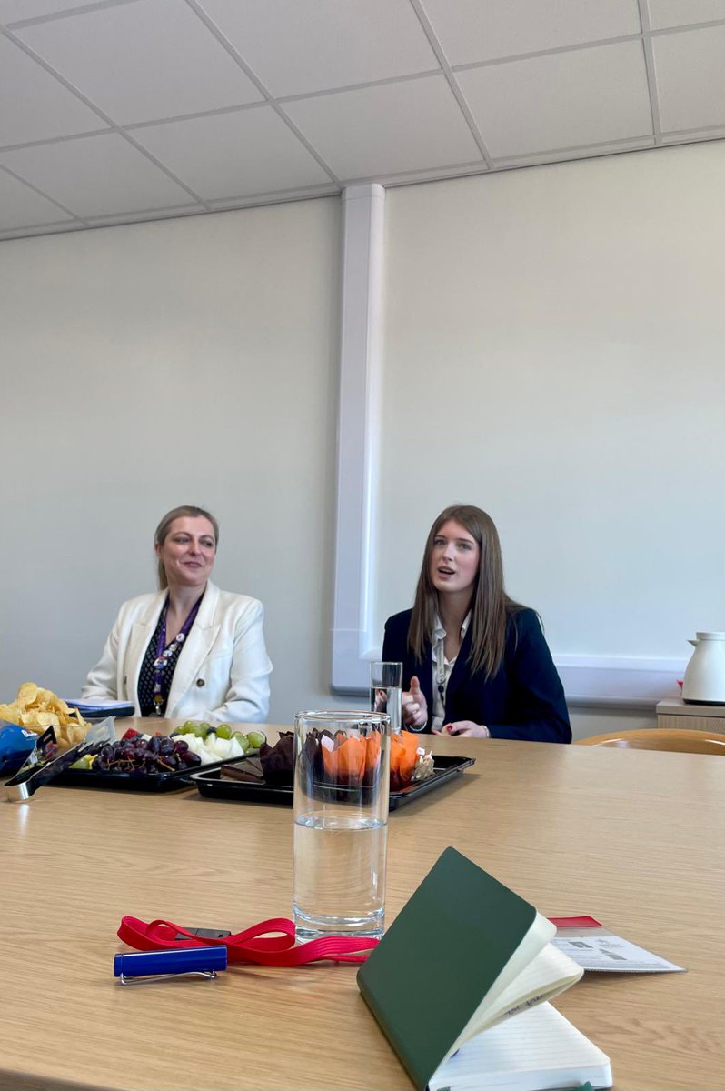 In Lincoln for #Francophonie on the Road with the 🇬🇧 chapter of the Légion d’Honneur @SMLH &amp; Priory Academy LSST. The Priory organized with the 🇫🇷 <a href="/ifru_london/">Institut français UK</a> an exciting day of learning for Lincolnshire pupils ! 

BRAVO aux jeunes francophones ! 

<a href="/Priory_Lincoln/">The Priory Lincoln Academy</a> <a href="/FrenchEdUK/">French Education Office UK</a>