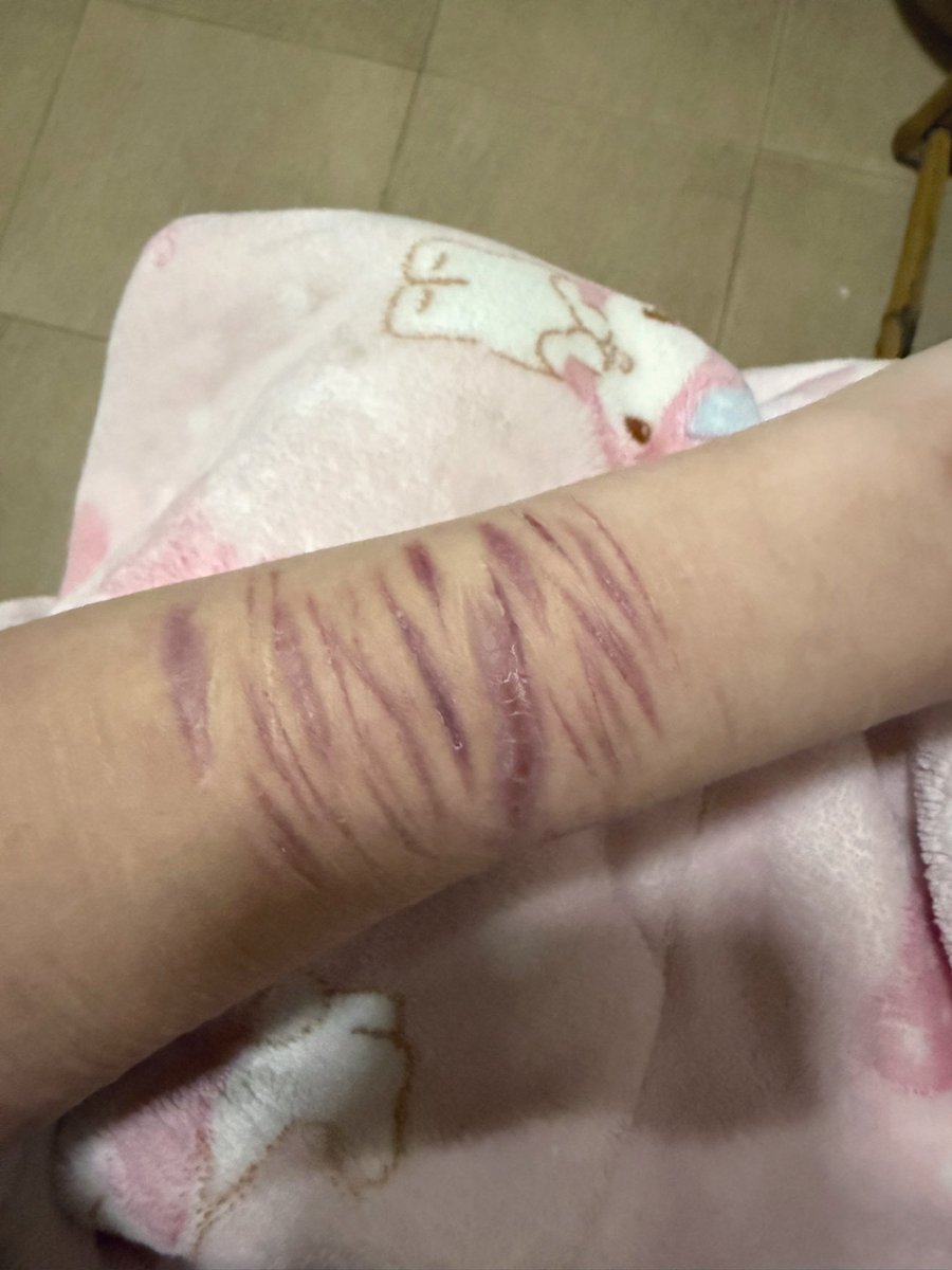 毛芋你都6.0了 (@maoyufuhuo6) on Twitter photo 