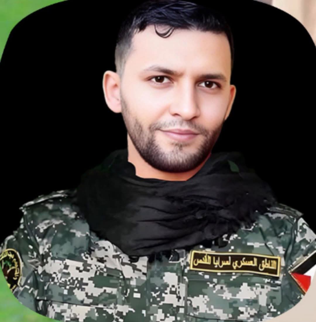 آن للثام أن يُرفع
وللوجه أن يُكشف
ولهذه الرجولة أن تُعرف
وهذه الملامح أن تظهر
وهذه الروح أن ترتقي الى باريها
وهذا المـ.ـجاهد أن يسـ.ـتشهد

فسلام الله عليك ابا #حمزة وألحقنا الله بك في جنان الخلد والنعيم
#أبو_حمزة