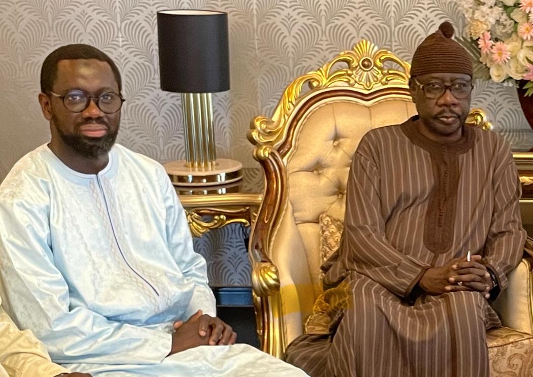 CheikhYoumPUR's tweet photo. 📍Visite du Président de l'Assemblée Nationale, Monsieur Elhadj Malick NDIAYE chez Mon Président Cheikh Seydi Mouhamadoul Moustapha SY.

Ce mardi 18 mars 2025, mon Président et Guide Spirituel Cheikh Seydi Mouhamadoul Moustapha SY Al Maktoum a reçu le président de l'Assemblée Nationale, Monsieur Elhadj Malick NDIAYE. Une visite riche en échanges et en émotions. 

Merci pour l'accueil, les échanges et surtout les prières. 

SY, qu'Allah (SWT) vous protège et vous accorde longue vie avec une santé de fer.