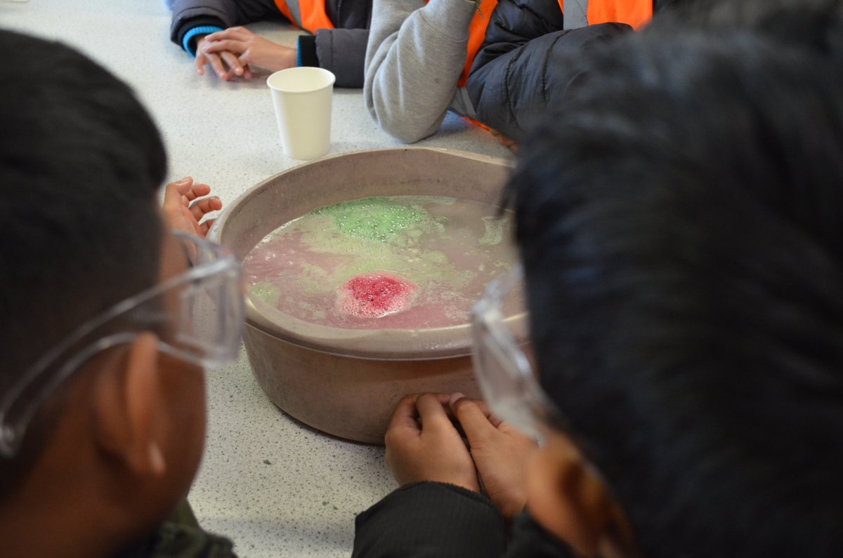DormersWellsHS's tweet image. Last week we had Year 5 Science Week!🧪🔬
We welcomed students from @ThreeBridgesSch , Tudor Primary, North Primary, @_DWPS_ , @Durdans_Park and @hambroughps. Each school spent the morning making Bath Bombs and experiencing Science after primary school. 
#Scienceweek  #bathbombs