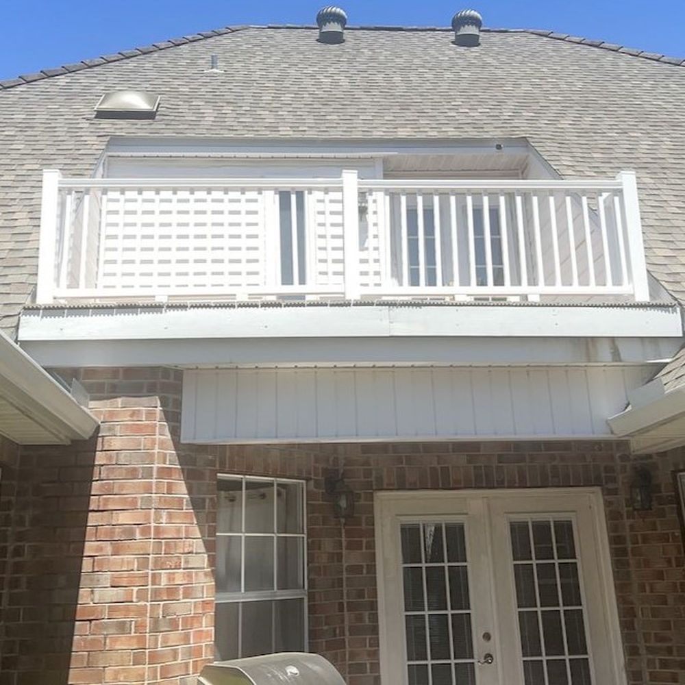 MPrejean16717's tweet photo. Is it time for a fresh coat? Our exterior painting team is ready to enhance your home's appearance and protect it from the elements. Contact us for a vibrant new look!
#ExteriorPainting #LafayetteLA 
https://t.co/iElpSIjeHB https://t.co/llABXp42Dm