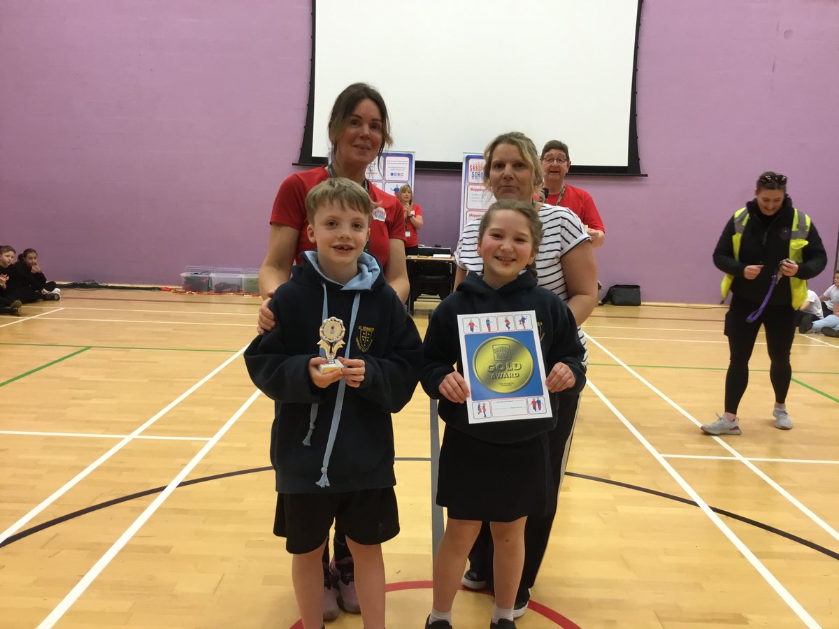 Well done to our Year 4 skipping team who won their Skipping Festival and qualify for the next round!