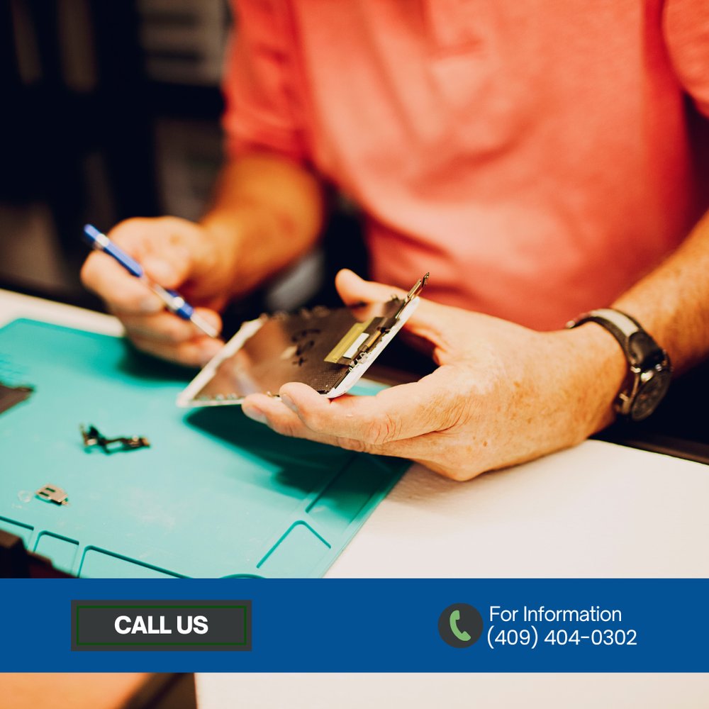 SmartphoneRandB's tweet photo. Don’t let a broken phone slow you down. Our smartphone repair services handle broken screens, battery issues, and more. See us today for quick solutions!
#SmartPhoneRepair
https://t.co/iE9ho9NRFU https://t.co/rxRb95RP5b