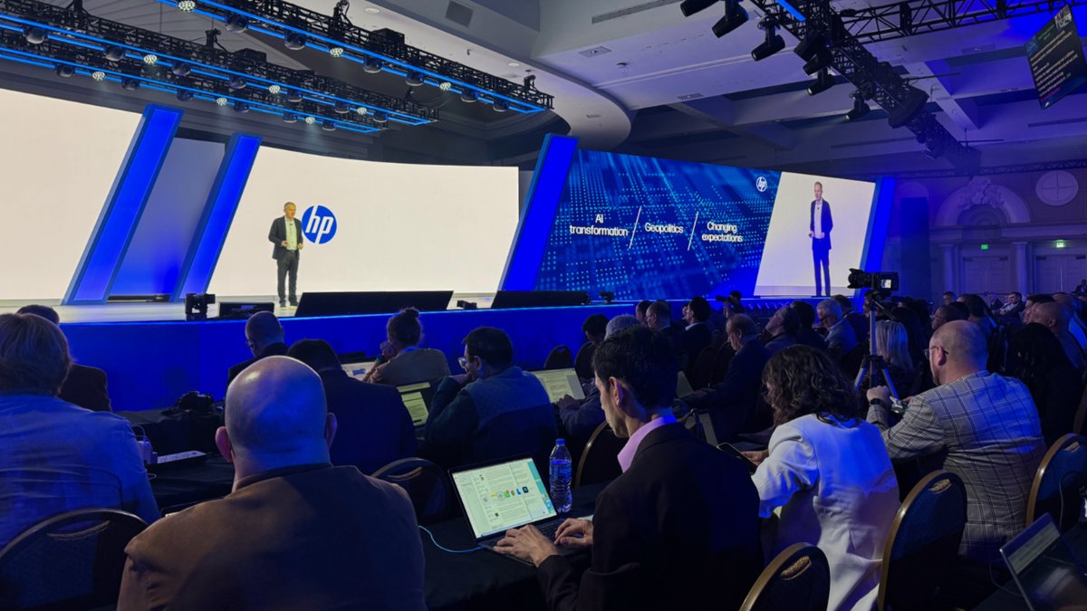 hwupgrade's tweet photo. Siamo stati a Nashville per assistere alla conferenza Amplify 2025 di @HP 🇺🇸

Qui l'azienda ha svelato le novità della sua line-up: oltre ai modelli aziendali (EliteBook, EliteDesk ed EliteStudio), arrivano anche i nuovi OmniBook e OMEN e l'assistente AI Companion 🧠 #HPAmplify https://t.co/xD7kG7kV4L