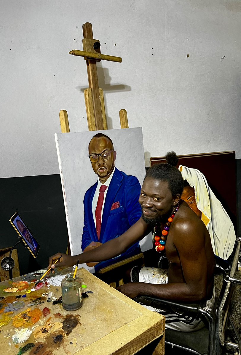 The sadness still bleeds through the smile 
For all I’m grateful for
Im grateful that i can still paint! 🎨