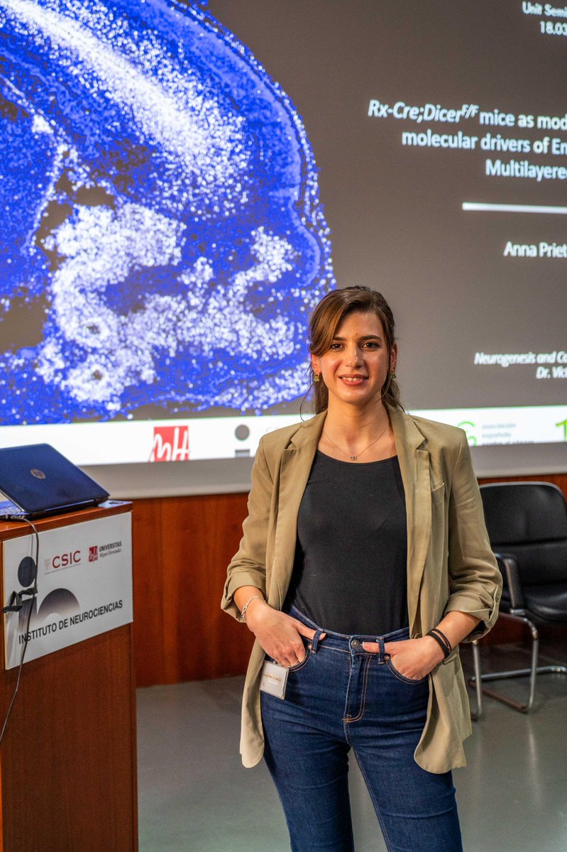 Today, the #IN_ResearchProgram ‘Neural stem cell regulation and differentiation’ has offered a new scientific seminar featuring a presentation by predoctoral researcher Anna Prieto Colomina (<a href="/BorrellLab/">Borrell Lab</a> ) 👏👏👏
<a href="/CSIC/">CSIC</a> <a href="/UniversidadMH/">UMH</a>