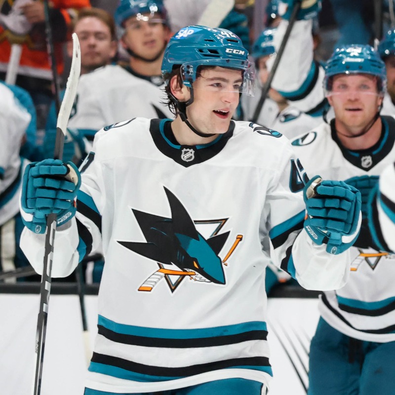 SanJoseSharks's tweet photo. The Sharks have recalled Luca Cagnoni from the @sjbarracuda. ⬆️