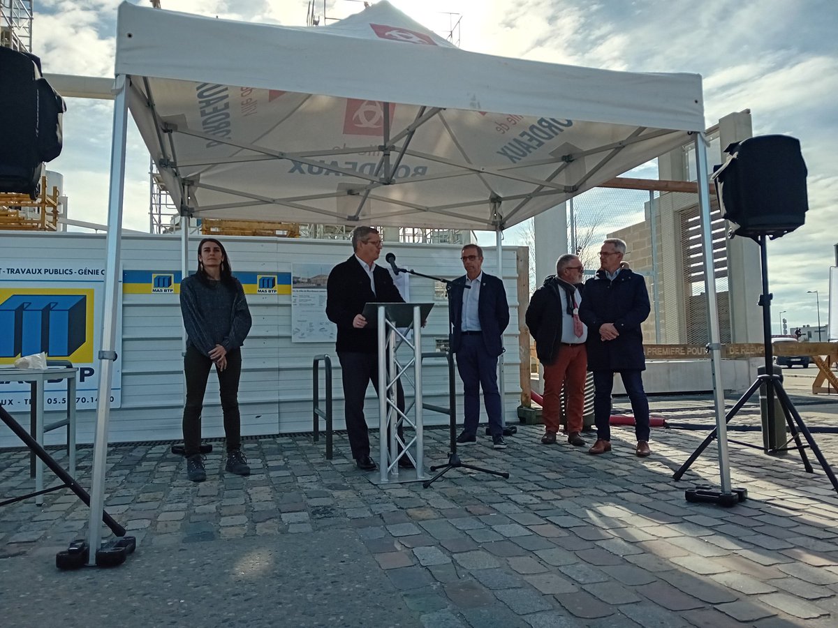 Ludivine Saillard tweet media