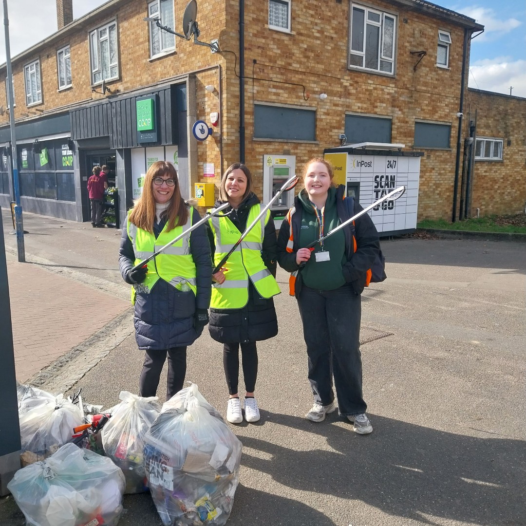What a litter pick! 🚮👏

Last week, Council staff teamed up with Colchester Borough Homes and our green services provider, Idverde, for a massive city-wide clean-up. A staggering 400 bags of rubbish were collected, making Colchester’s streets cleaner &amp; safer for everyone. 💚