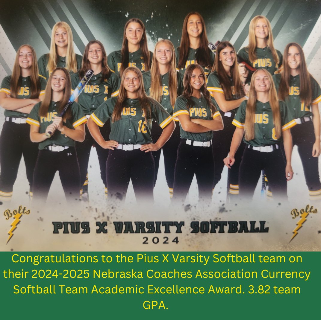 Excelling on and off the field⚡️ Way to go girls!!