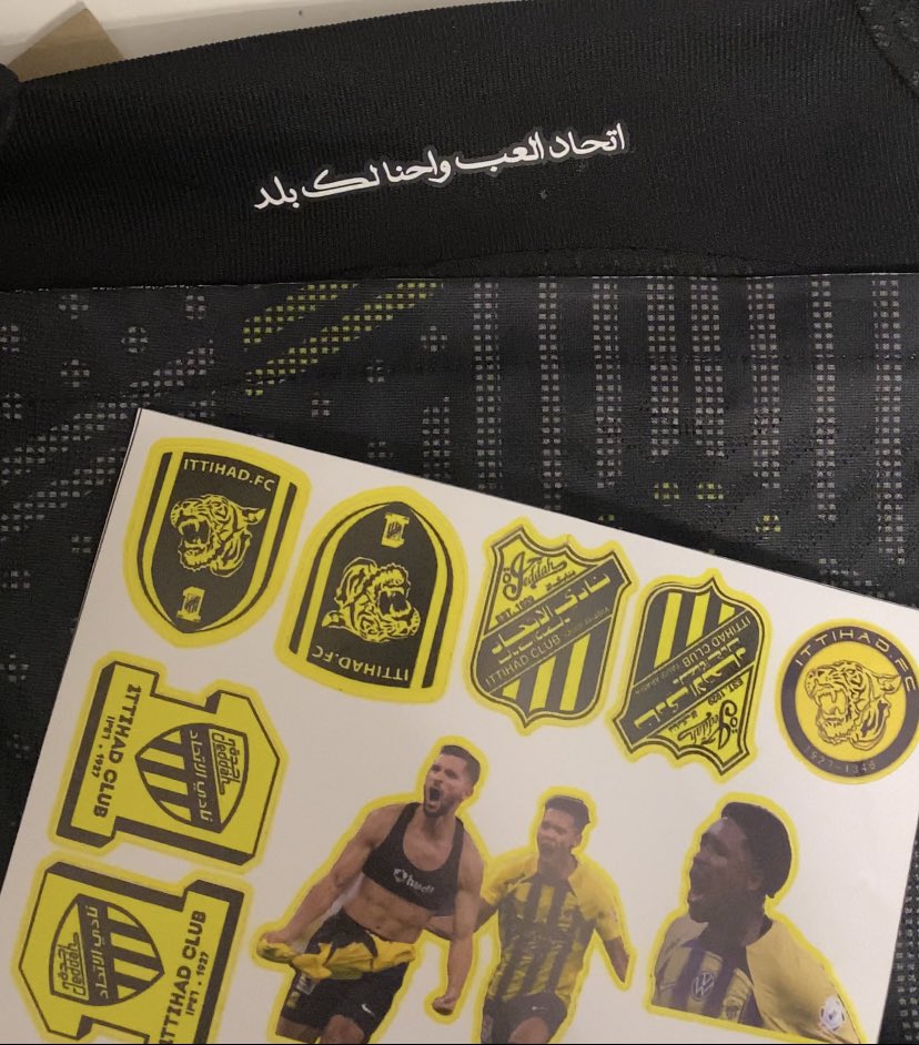 xiy_26's tweet photo. تيشيرت البطولات بإذن الله☝🏻🏆❤️.
#الاتحاد https://t.co/VKyvZ2N0P2